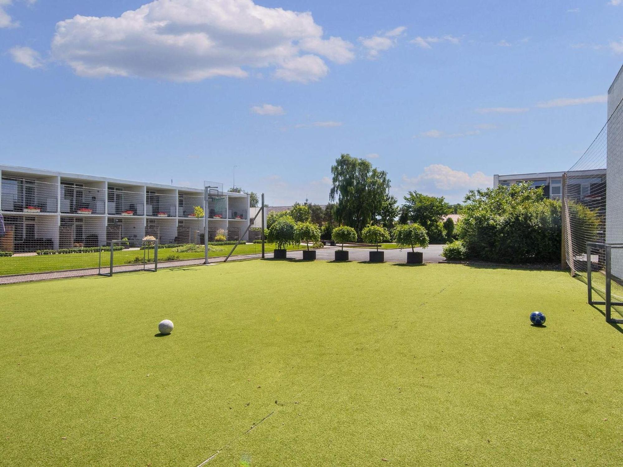 5 Person Holiday Home On A Holiday Park In Glesborg 外观 照片
